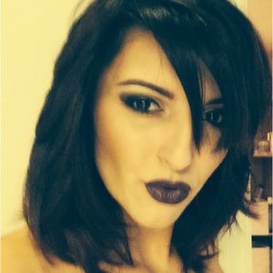 Meet your Posher, Alison